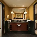 Hotel Barrière Fouquet's 5*