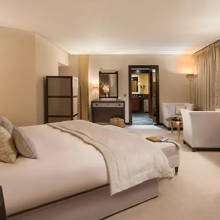 Barriere Fouquet's Hotel Paryż