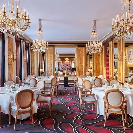 Barriere Fouquet's ホテル