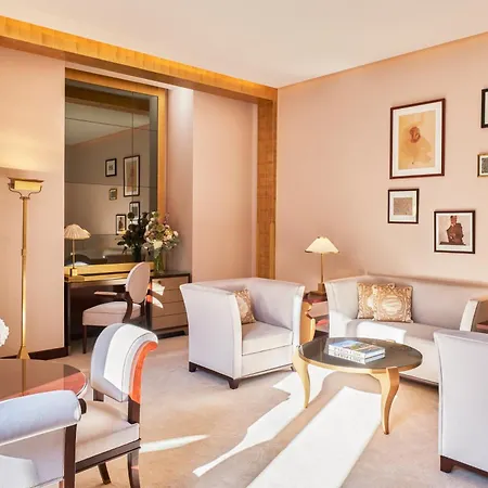 Barriere Fouquet's ホテル