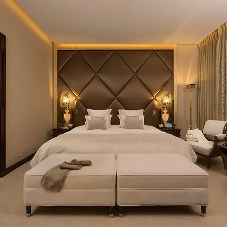 Barriere Fouquet's ホテル