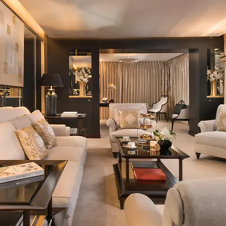 Barriere Fouquet's 5*