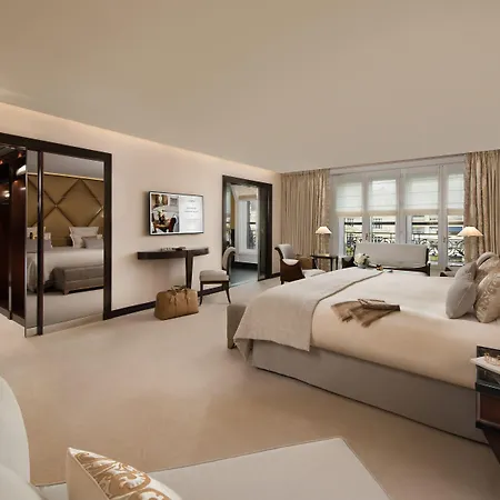 מלון Hotel Fouquet'S Paris 5*