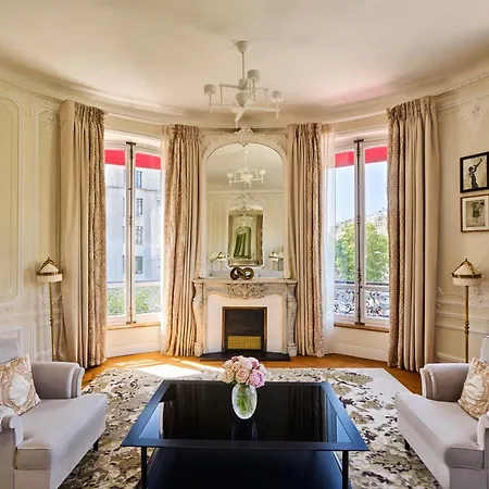 Fouquet's Hotel