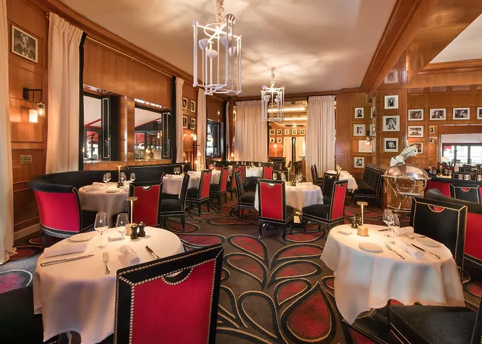 Hotel Fouquet's Paříž