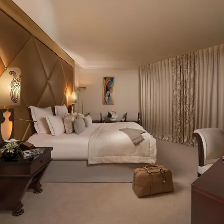 Barriere Fouquet's Hotel 5*