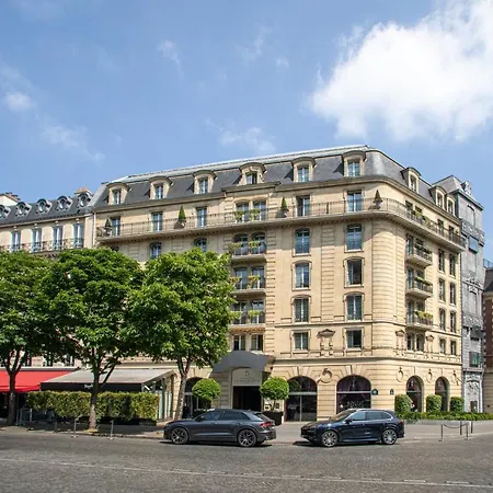 Hotel Barriere Fouquet's Paris