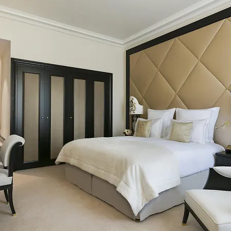Hotel Barriere Fouquet's Paris
