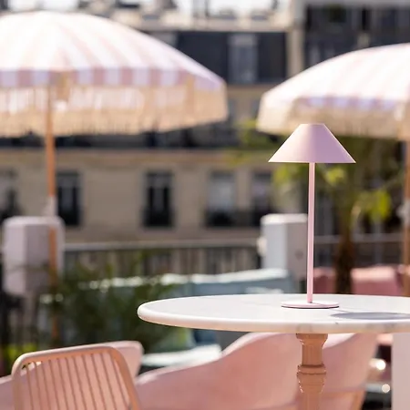 Barriere Fouquet's Hotel Paris