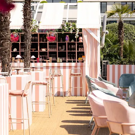 Barriere Fouquet's 5*