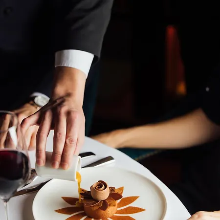 Hotel Barriere Fouquet's