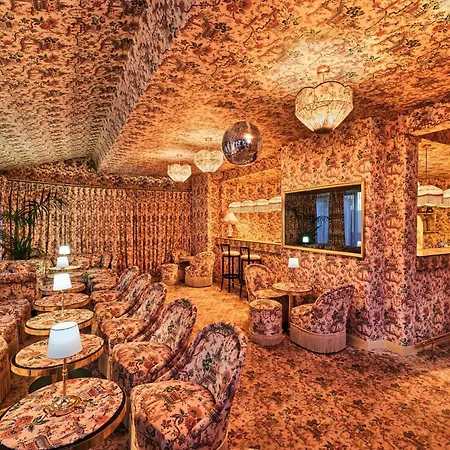 Barriere Fouquet's Paris