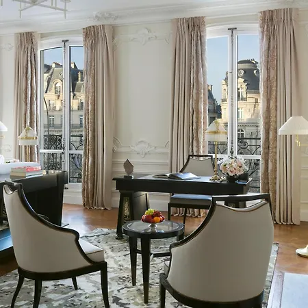Barriere Fouquet's Hotel Paris