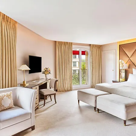 Barriere Fouquet's Hotel Paris