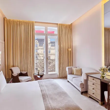 Barriere Fouquet's Hotel Paris