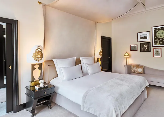 Barrière Fouquet's Hotel 5*