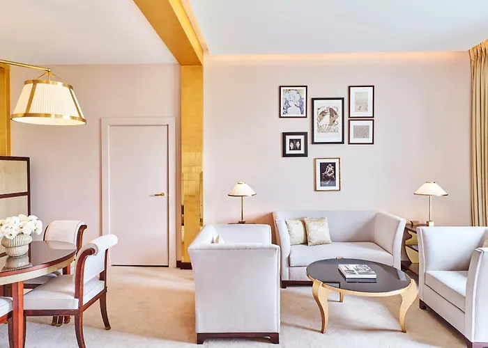 Barrière Fouquet's Hotel Paris