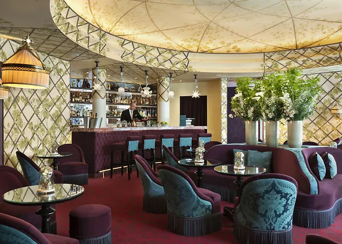 Hotel Barrière Fouquet's Paris