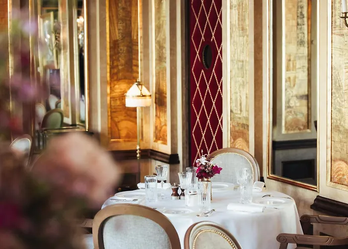Barrière Fouquet's 5*